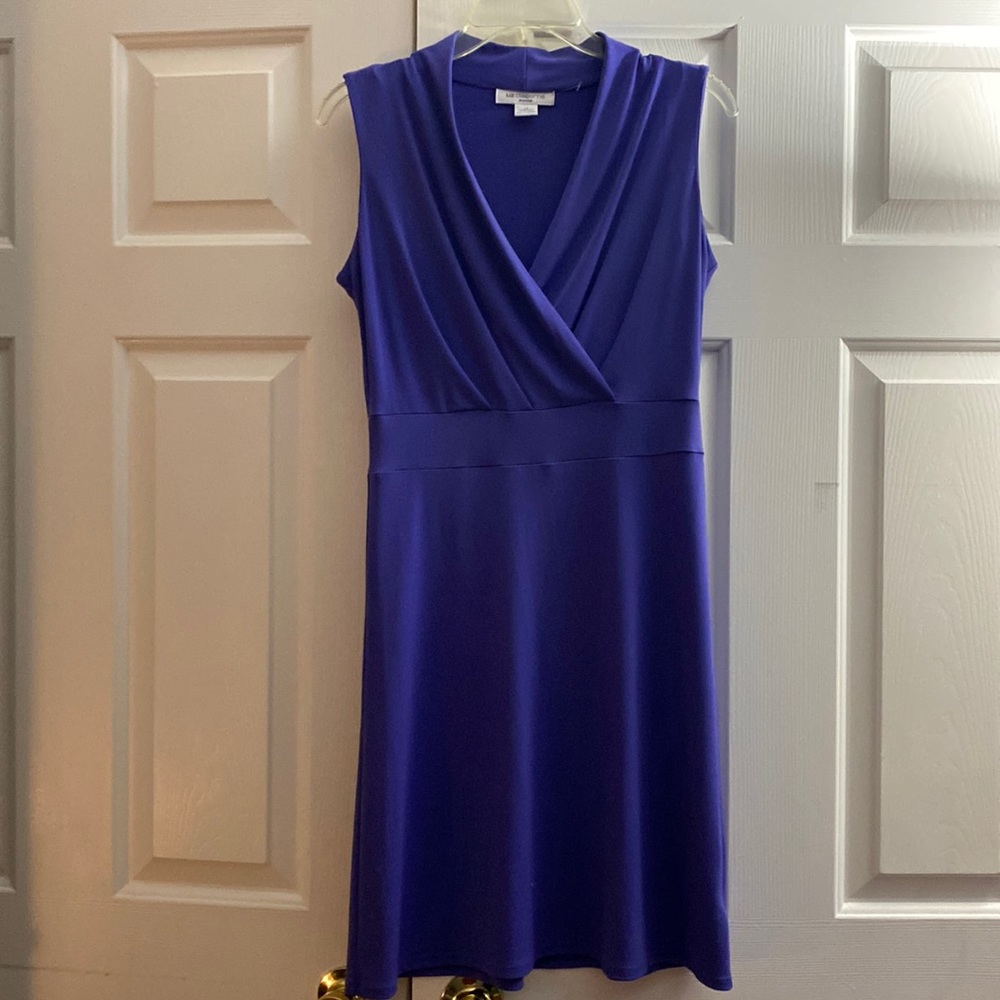 Sleeveless dress